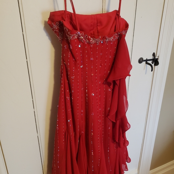 Red Beaded Prom Dress - Picture 5 of 6